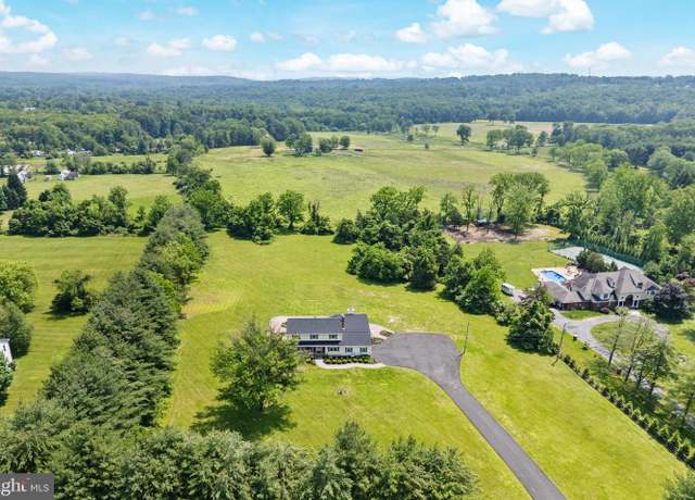 Property at 1602 Harbourton Rocktown Rd, Hopewell, NJ 08530, 4 beds, 3 baths
