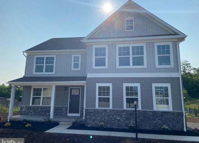 Property at 11933 Whippet Trl, Waynesboro, PA 17268, 4 beds, 2.5 baths