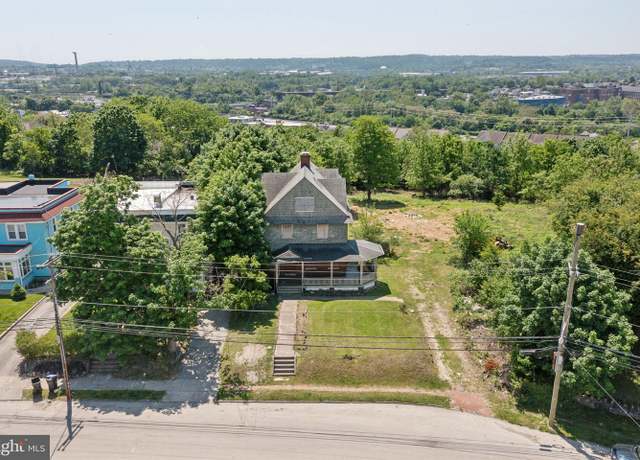 Property at 722 Sandy St, Norristown, PA 19401