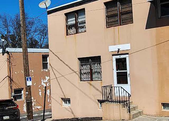 Property at 108 N 16th St, Pottsville, PA 17901, 2 beds, 1 bath