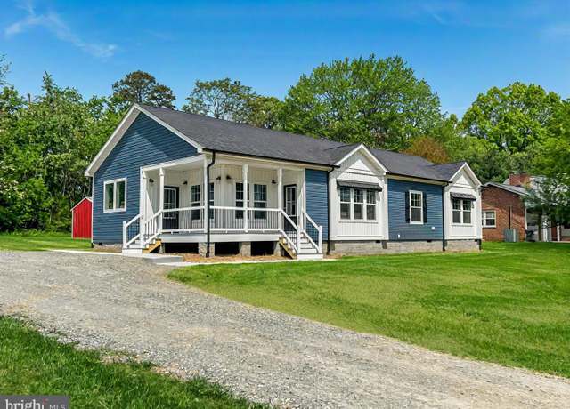 Property at 104 Henson Ave, Louisa, VA 23093, 3 beds, 2 baths