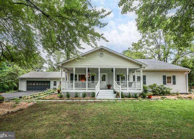 Property at 8995 Meadowview Dr, Manassas, VA 20110, 7 beds, 4 baths