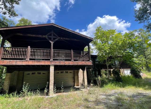 Property at 70 Radnor Dr, Delray, WV 26714, 2 beds, 2 baths