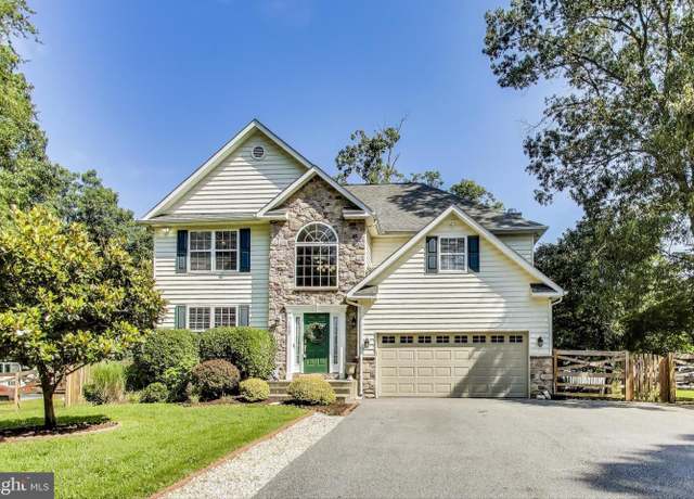 Property at 1002 Belgarden Ln, Pasadena, MD 21122, 4 beds, 2.5 baths
