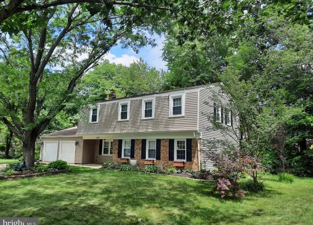 Property at 2120 Duchy Ct, Waldorf, MD 20602, 4 beds, 2.5 baths