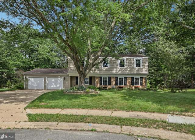 Property at 2120 Duchy Ct, Waldorf, MD 20602, 4 beds, 2.5 baths