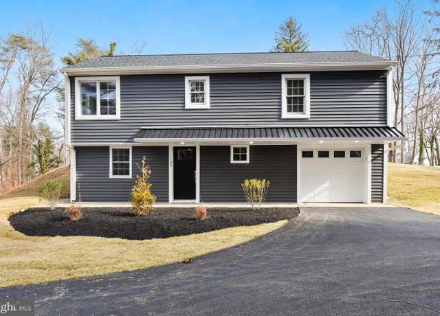 Property at 1104 Smithville Rd, Mount Holly, NJ 08060, 3 beds, 2 baths
