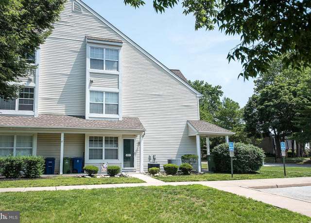 Property at 4801 Vesper Cir, Palmyra, NJ 08065, 2 beds, 2 baths