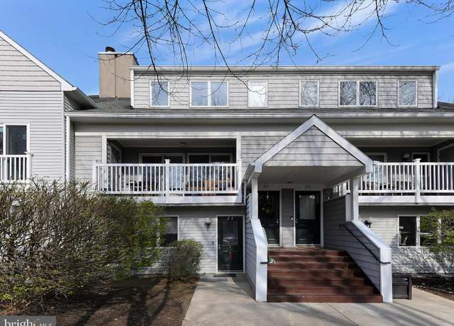 Property at 23 Academy Ct, Pennington, NJ 08534, 2 beds, 1 bath