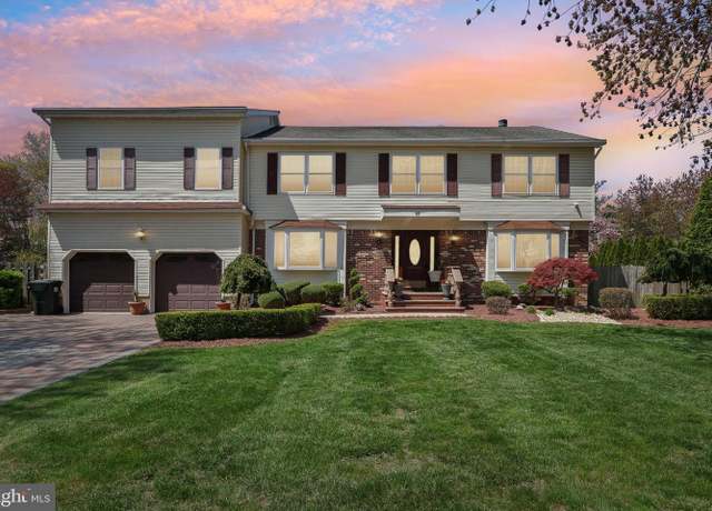 Property at 62 Rockwell Cir, Marlboro, NJ 07746, 6 beds, 4.5 baths