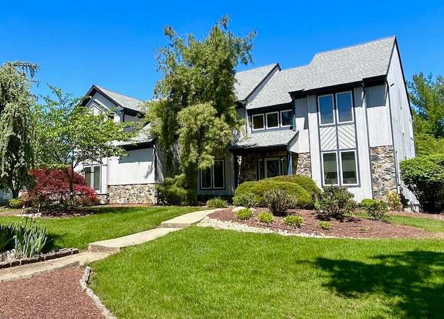 Property at 52 Dalton Way, Southampton, PA 18966, 5 beds, 4 baths