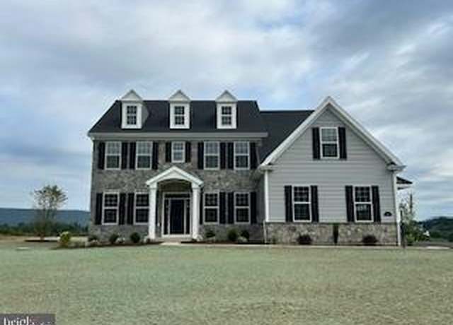 Property at 145 Roundhill Rd, Boalsburg, PA 16827, 4 beds, 3.5 baths