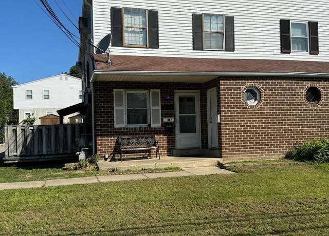 Property at 637 Spruce St, Collingdale, PA 19023, 4 beds