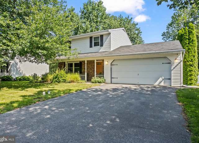 Property at 4103 Jasmine Pl, Mount Joy, PA 17552, 3 beds, 1.5 baths