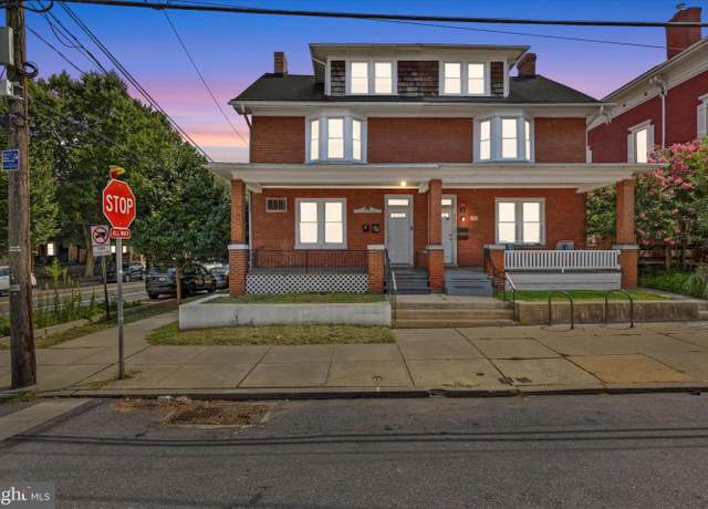 Property at 402 W James St W, Lancaster, PA 17603, 5 beds, 3 baths