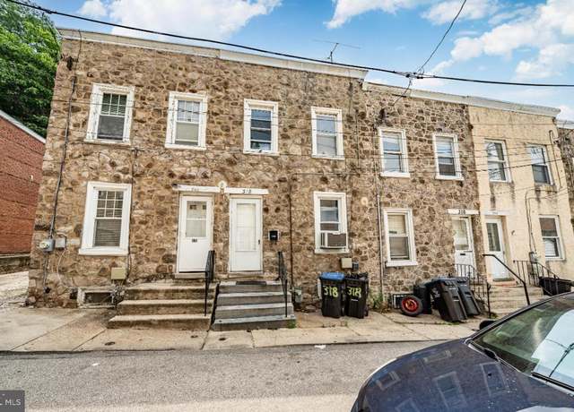 Property at 318 Jefferson St, Norristown, PA 19401, 2 beds, 1 bath