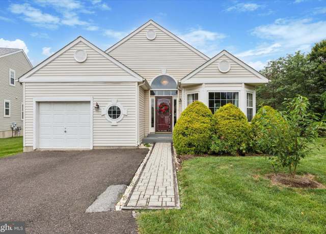 Property at 10 Paddington Ter, Royersford, PA 19468, 3 beds, 2 baths