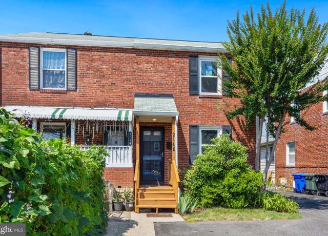 Property at 2146 S Oakland St S, Arlington, VA 22204, 2 beds, 2 baths