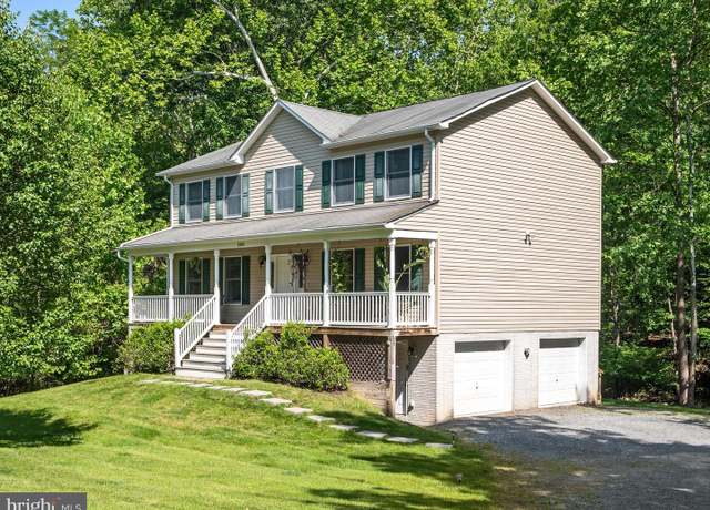 Property at 1205 Lakeview Dr, Cross Junction, VA 22625, 4 beds, 2.5 baths