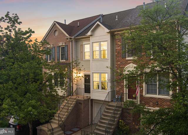 Property at 7803 Gum Springs Village Dr, Alexandria, VA 22306, 3 beds, 2.5 baths