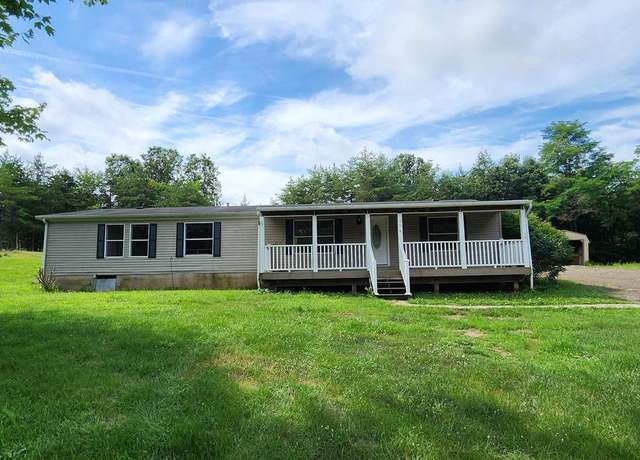 Property at 194 Flying Dove Ln E, Hedgesville, WV 25427, 3 beds, 2 baths