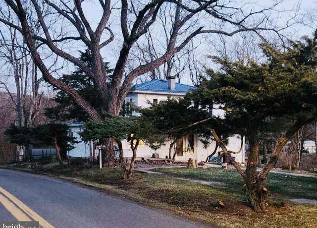 Property at 670 Kuykendall St, Romney, WV 26757, 4 beds, 2 baths