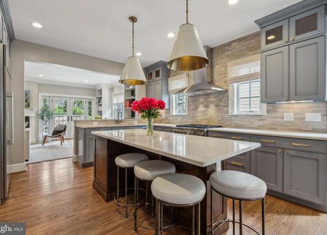 Property at 3235 Quesada St NW, Washington, DC 20015, 4 beds, 4.5 baths