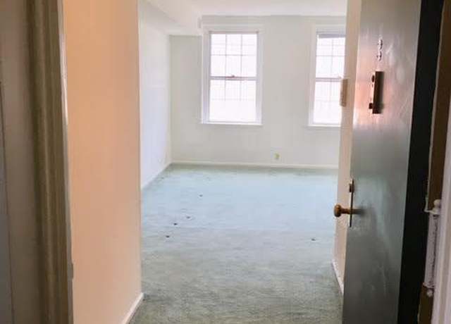 Property at 3880 NW Rodman St NW Unit D214, Washington, DC 20016, 1 bed, 1 bath