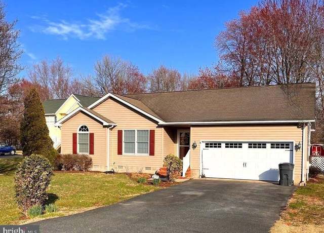 Property at 706 Dixon Dr, Stevensville, MD 21666, 3 beds, 2 baths