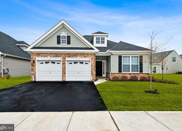 Property at 34 Hannum Ct, Mays Landing, NJ 08330, 2 beds, 2 baths