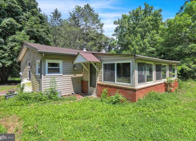 Property at 79 Weil Rd, Boyertown, PA 19512, 2 beds, 1 bath