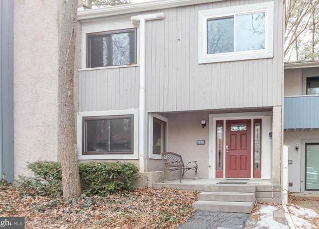 Property at 1534 Woodledge Cir, State College, PA 16803, 3 beds, 2.5 baths