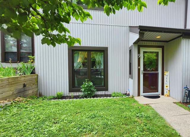Property at 9 Wyndham Ct, Downingtown, PA 19335, 2 beds, 1.5 baths