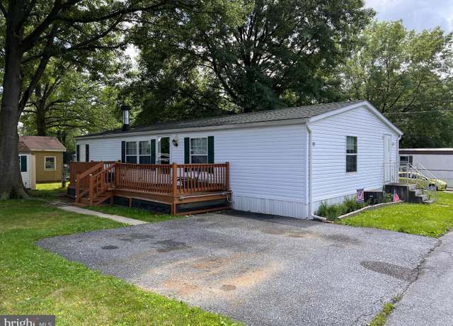 Property at 111 Nancy Blvd, Middletown, PA 17057, 3 beds, 2 baths