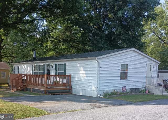 Property at 111 Nancy Blvd, Middletown, PA 17057, 3 beds, 2 baths