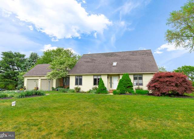 Property at 409 Hilltop Rd, Strasburg, PA 17579, 3 beds, 2.5 baths