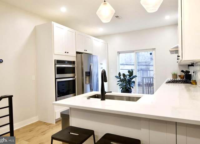 Property at 2232 Earp St, Philadelphia, PA 19146, 3 beds, 2.5 baths