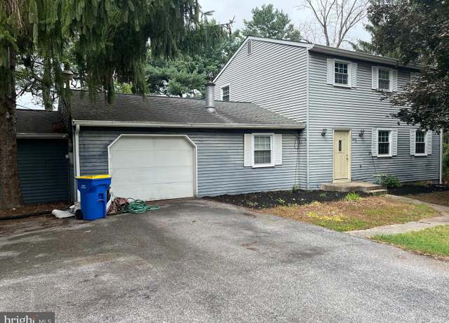 Property at 25 Mulligan Dr, Etters, PA 17319, 4 beds, 2.5 baths