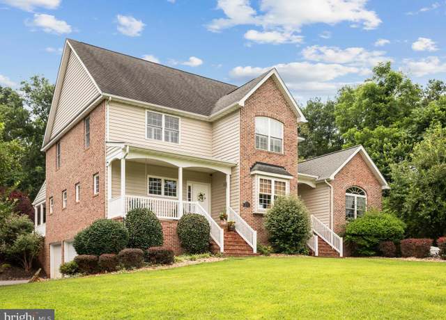 Property at 160 Sylvan Springs Dr, Clear Brook, VA 22624, 5 beds, 3.5 baths