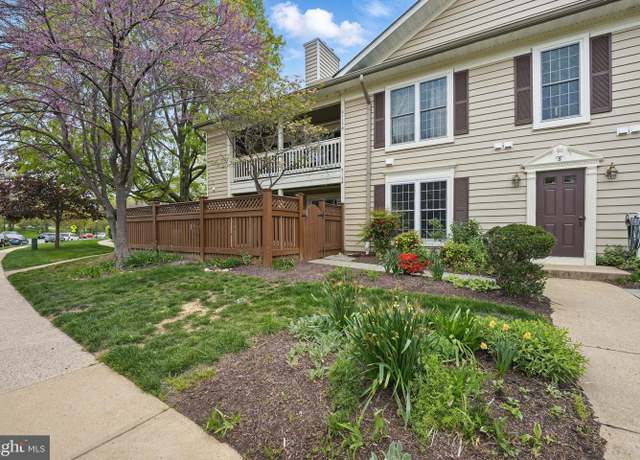 Property at 6118-A Essex House Sq, Alexandria, VA 22310, 2 beds, 2 baths