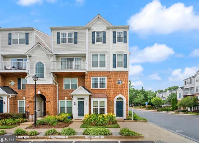 Property at 5800 Katelyn Mary Pl #5800, Alexandria, VA 22310, 2 beds, 2.5 baths