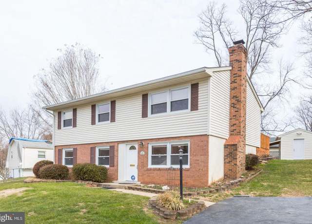 Property at 4550 Kendall Dr, Woodbridge, VA 22193, 4 beds, 2 baths