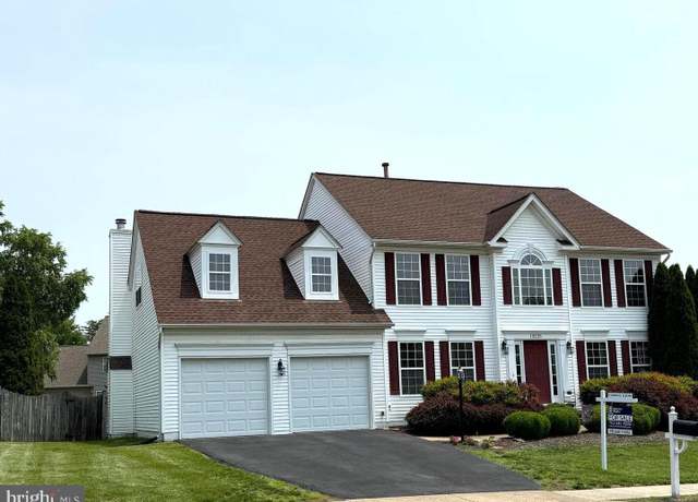Property at 13225 Scottish Hunt Ln, Bristow, VA 20136, 4 beds, 3.5 baths
