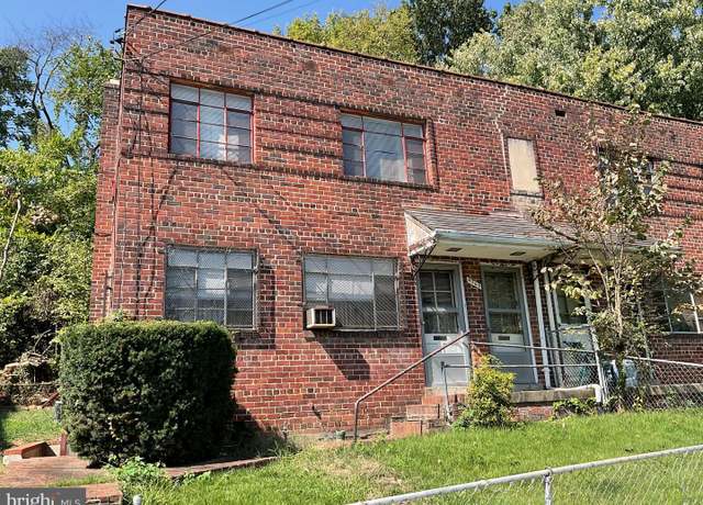Property at 4765 S Capitol Ter SW, Washington, DC 20032, 4 beds
