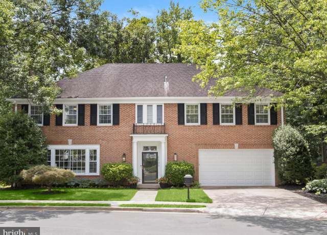 Property at 5135 Yuma St NW, Washington, DC 20016, 4 beds, 5.5 baths