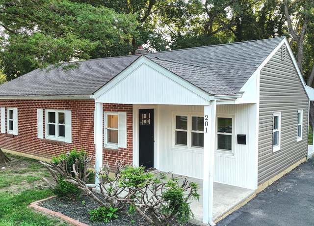 Property at 201 Orchard Ave, Dover, DE 19901, 3 beds, 1 bath
