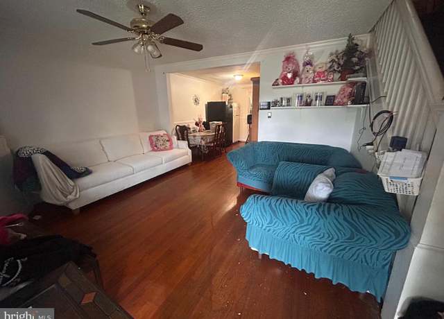 Property at 421 52nd St, Baltimore, MD 21224, 4 beds, 2 baths