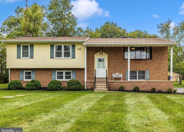 Property at 11615 Taneytown Pike, Emmitsburg, MD 21727, 4 beds, 2.5 baths
