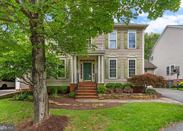 Property at 869 Still Creek Ln, Gaithersburg, MD 20878, 4 beds, 4.5 baths