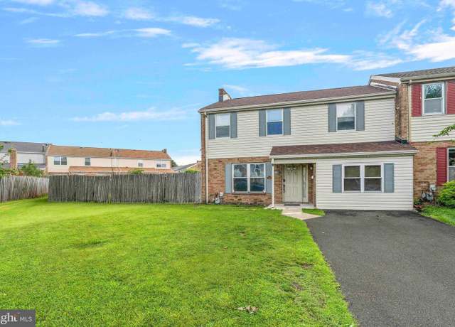 Property at 3255 Independence Ct, Bensalem, PA 19020, 4 beds, 2.5 baths